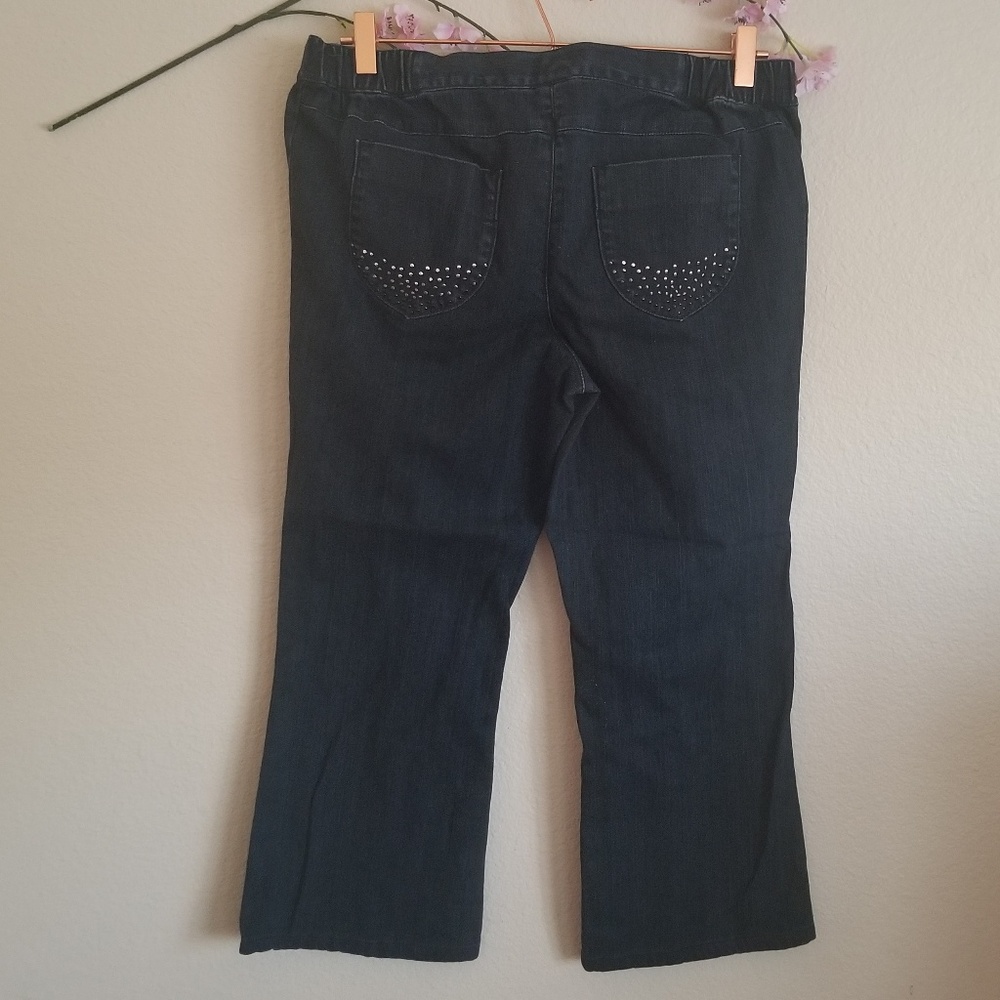 Liz Lange Maternity for Target size 8